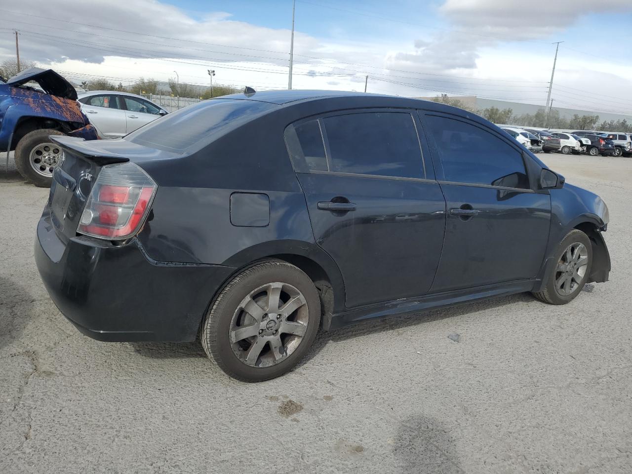 2012 Nissan Sentra - Image 3