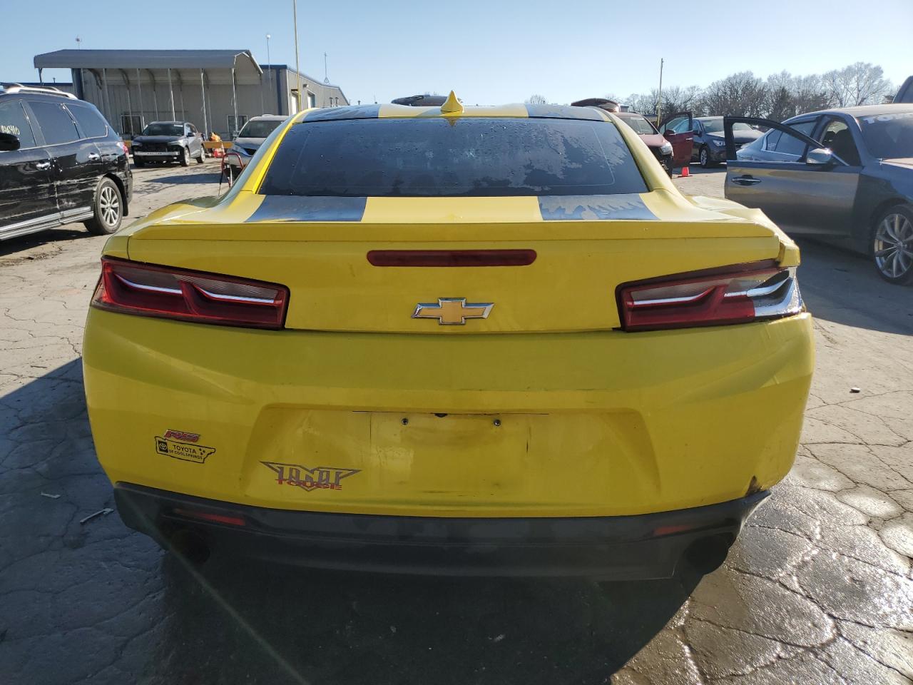 2018 Chevrolet Camaro - Image 6