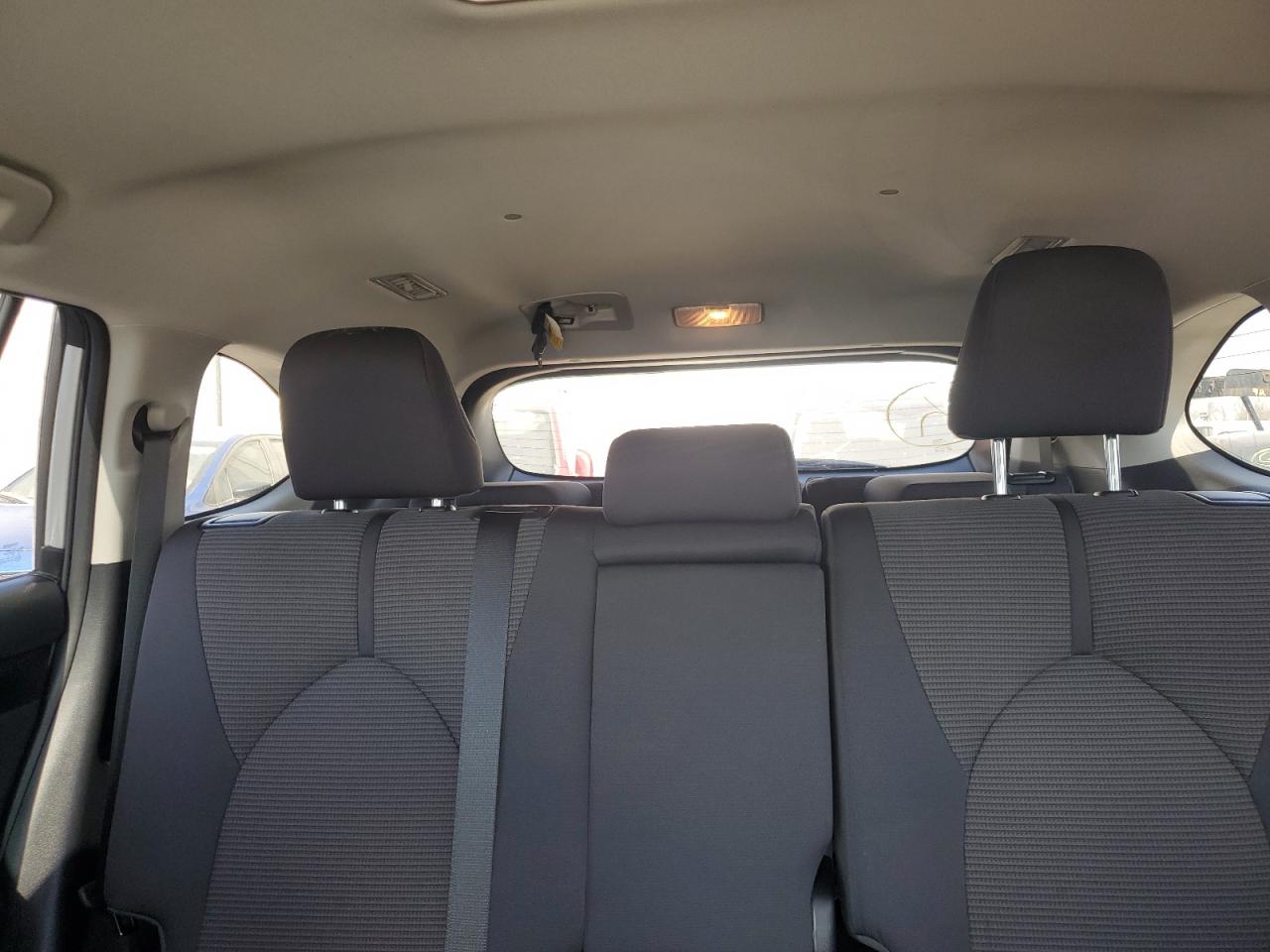 2023 Toyota Highlander - Image 10
