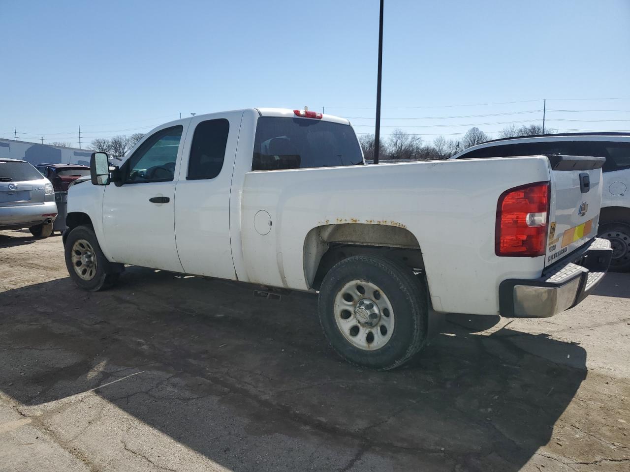 2011 Chevrolet Silverado - Image 2