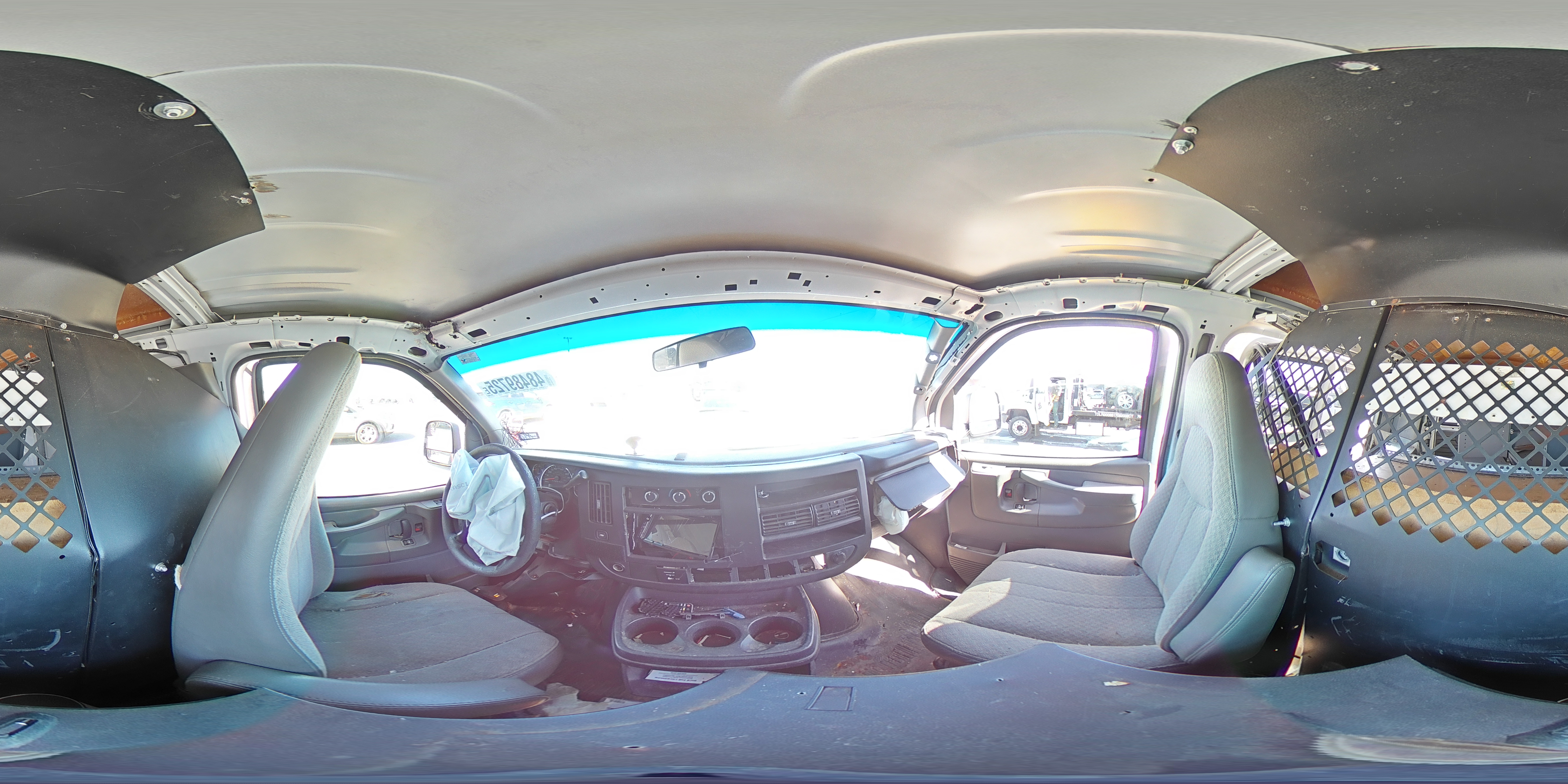 2008 Chevrolet Express - Image 14