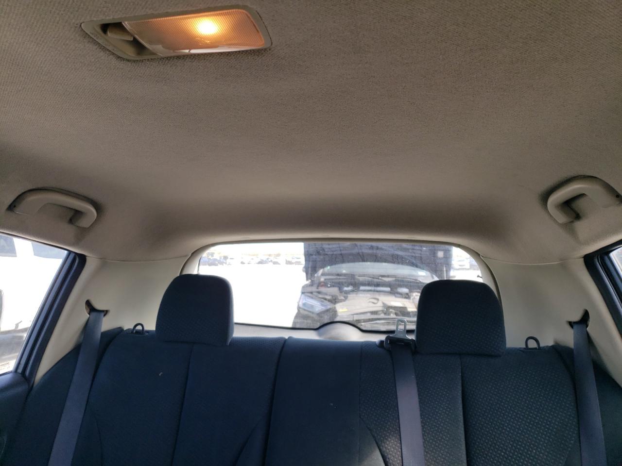 2011 Nissan Versa - Image 10