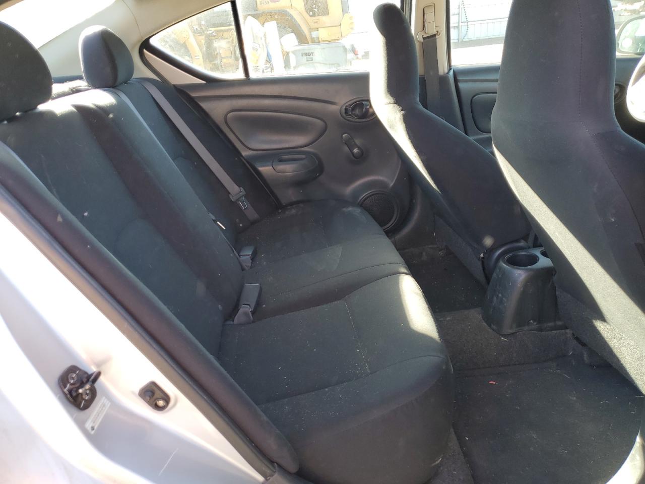 2014 Nissan Versa - Image 10