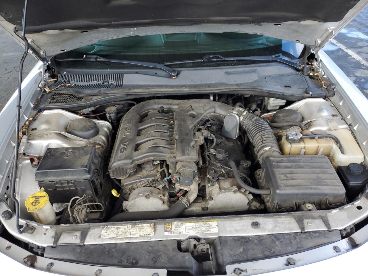 2010 Dodge Charger - Image 11