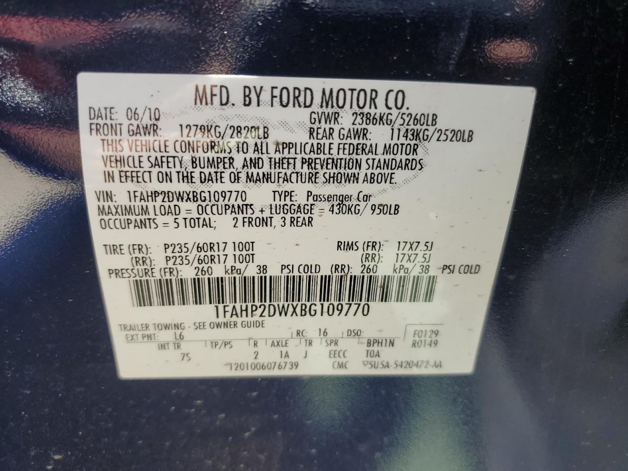2011 Ford Taurus - Image 12