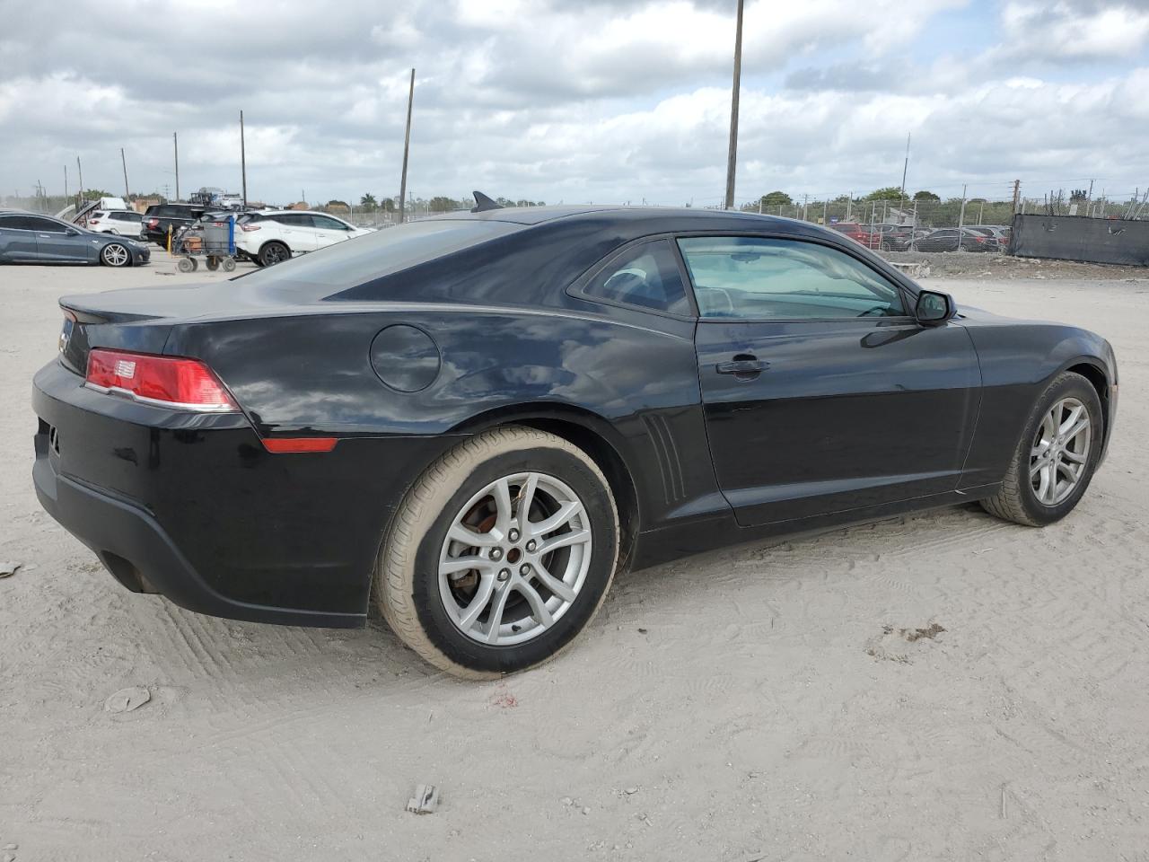 2015 Chevrolet Camaro - Image 3