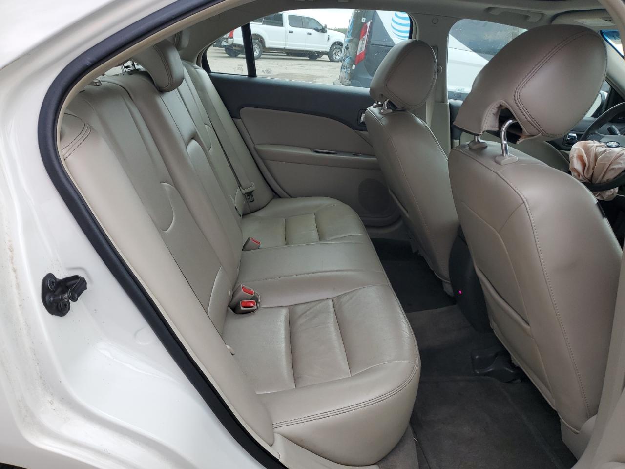 2012 Ford Fusion - Image 10