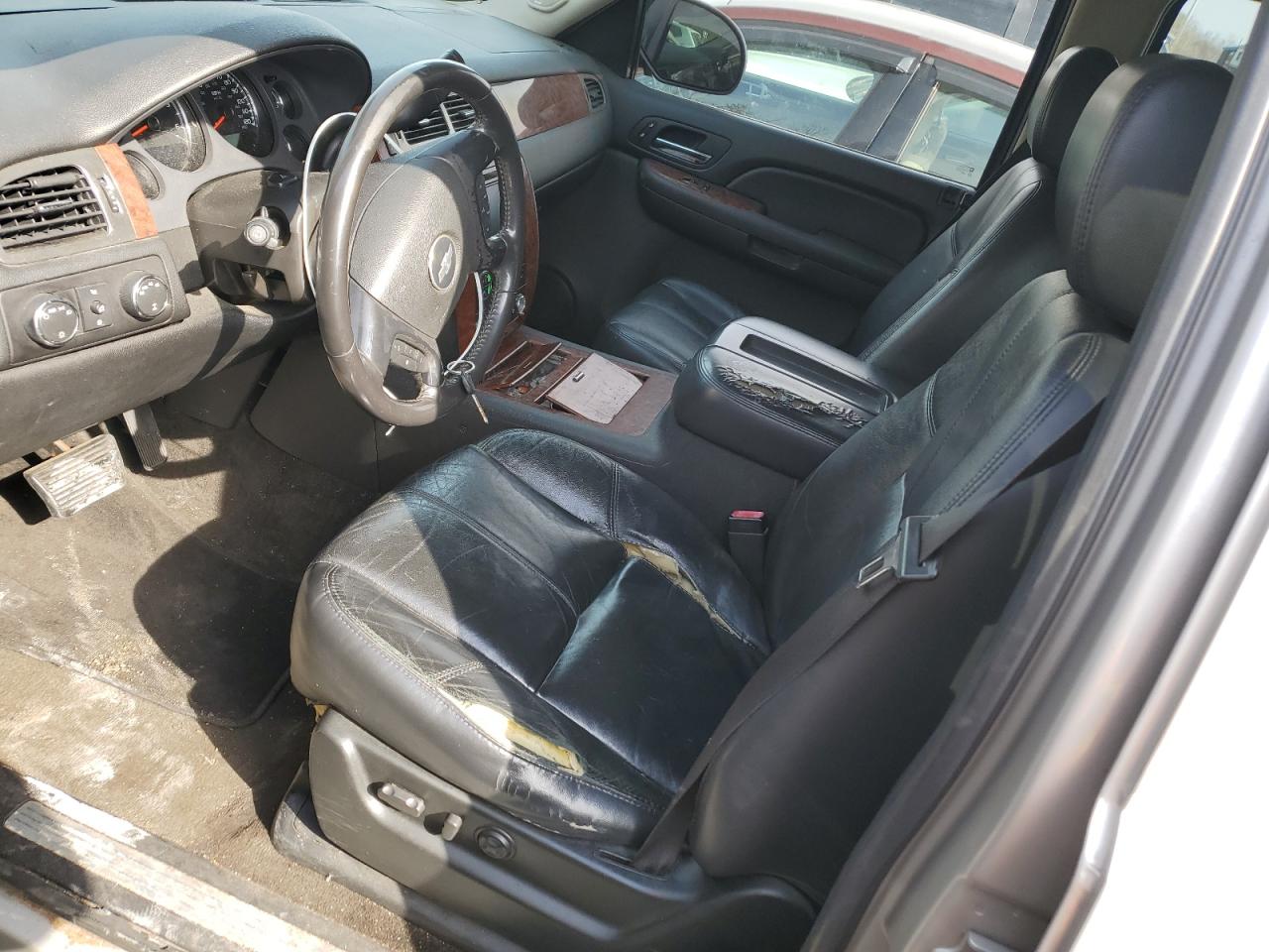 2008 Chevrolet Tahoe - Image 7