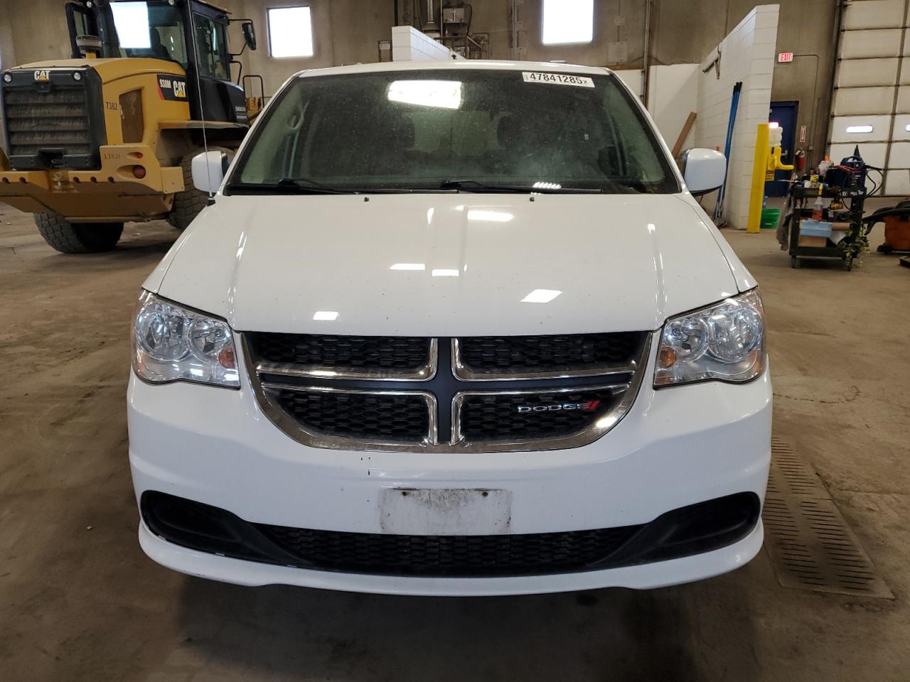 2015 Dodge Caravan - Image 5