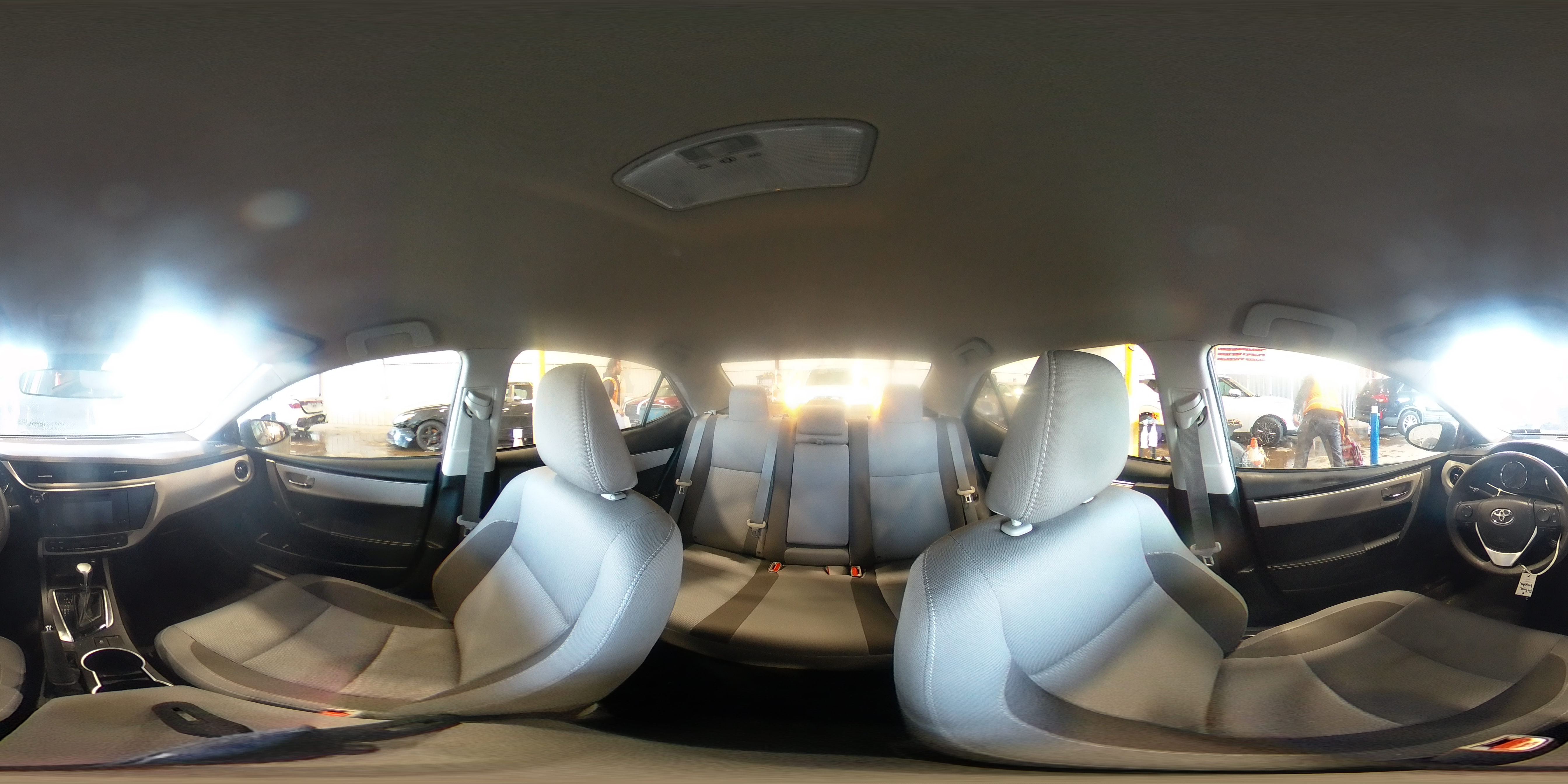 2018 Toyota Corolla - Image 15