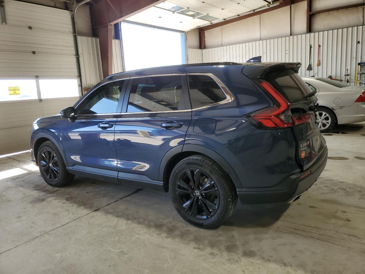 2023 Honda CR-V - Image 2