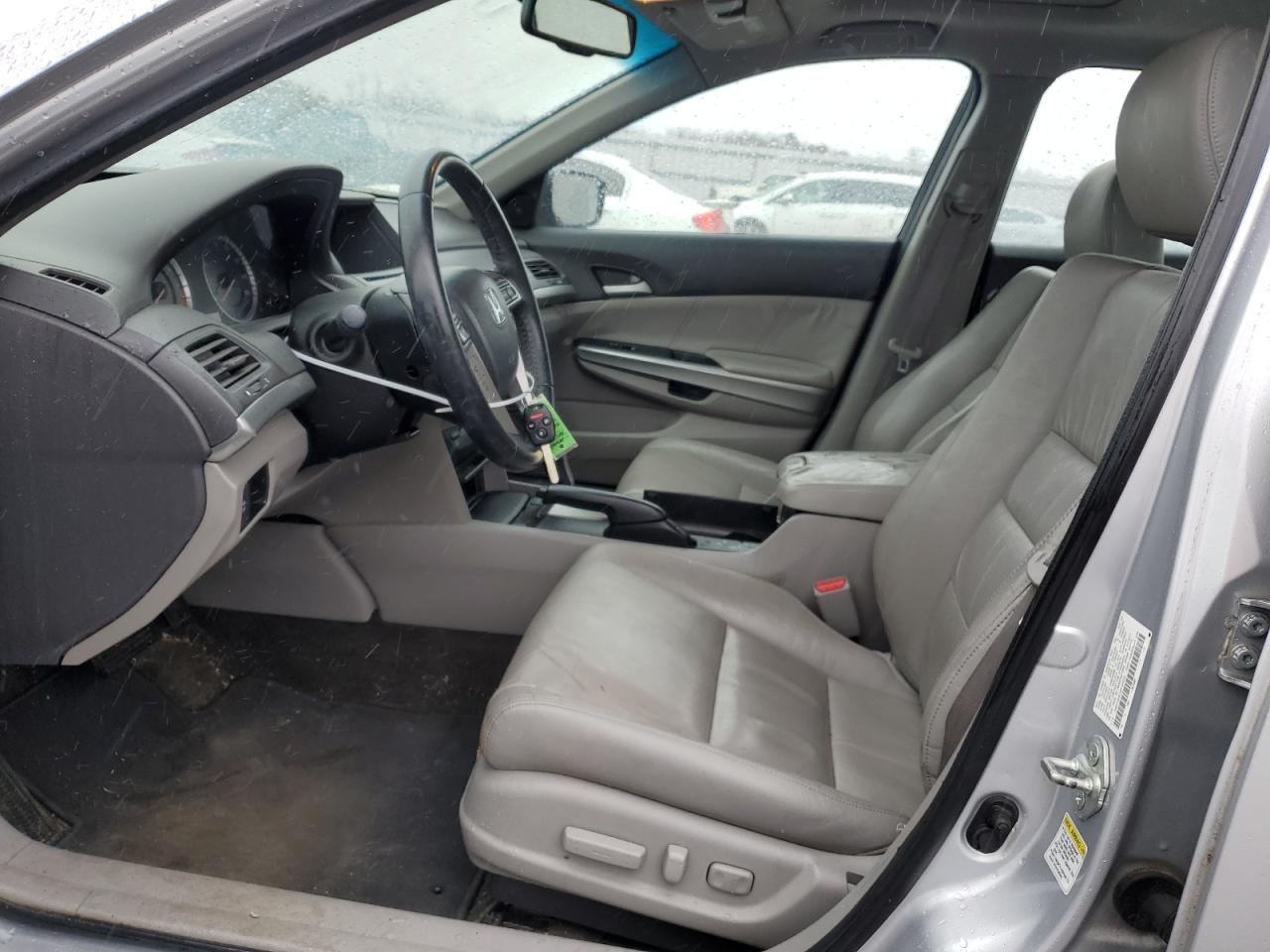 2010 Honda Accord - Image 7