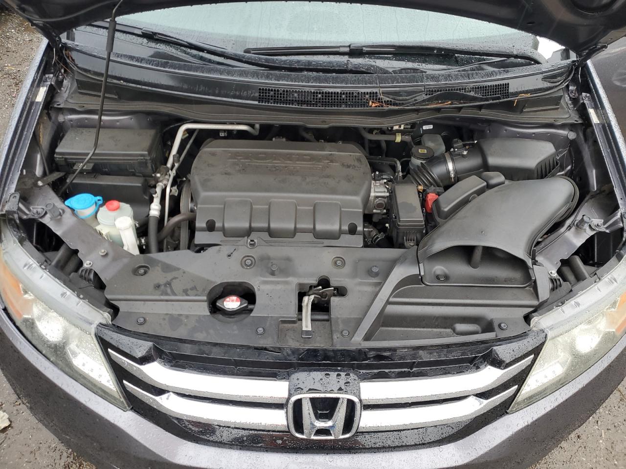 2015 Honda Odyssey - Image 14