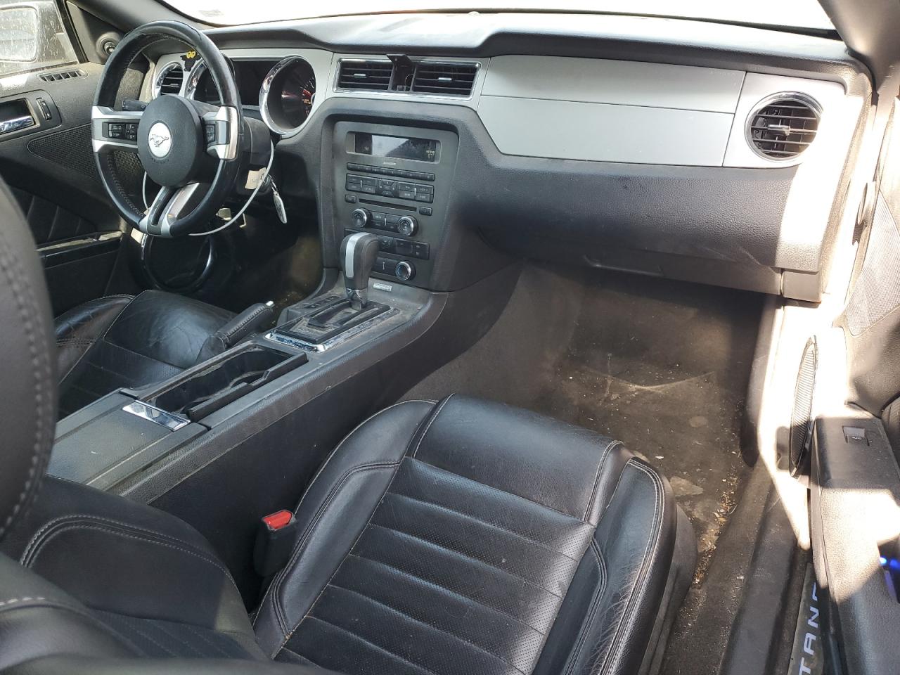 2014 Ford Mustang - Image 8