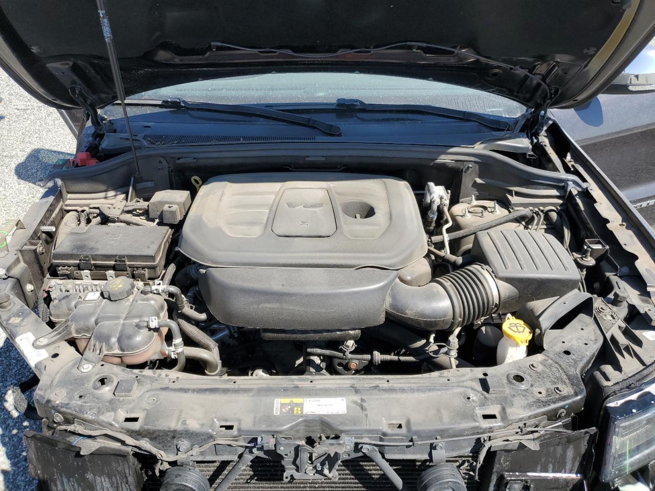 2019 Jeep Grand Cherokee - Image 11
