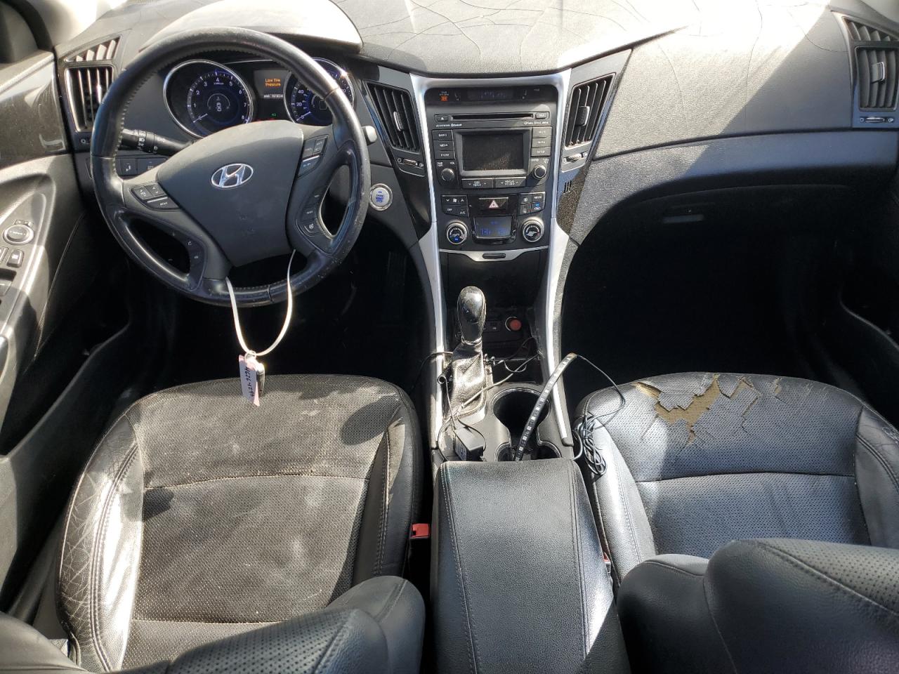 2014 Hyundai Sonata - Image 8