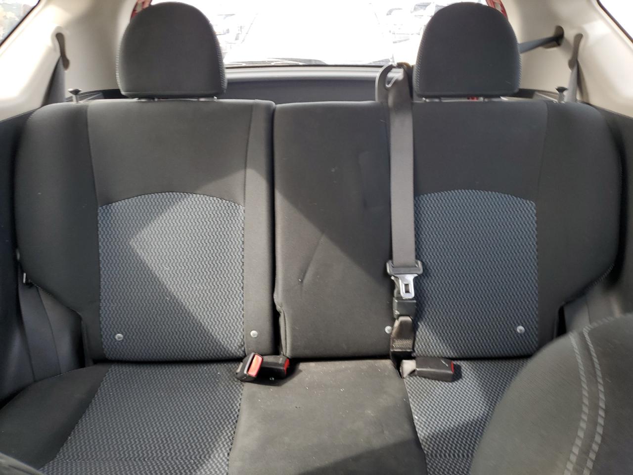 2015 Nissan Versa - Image 10