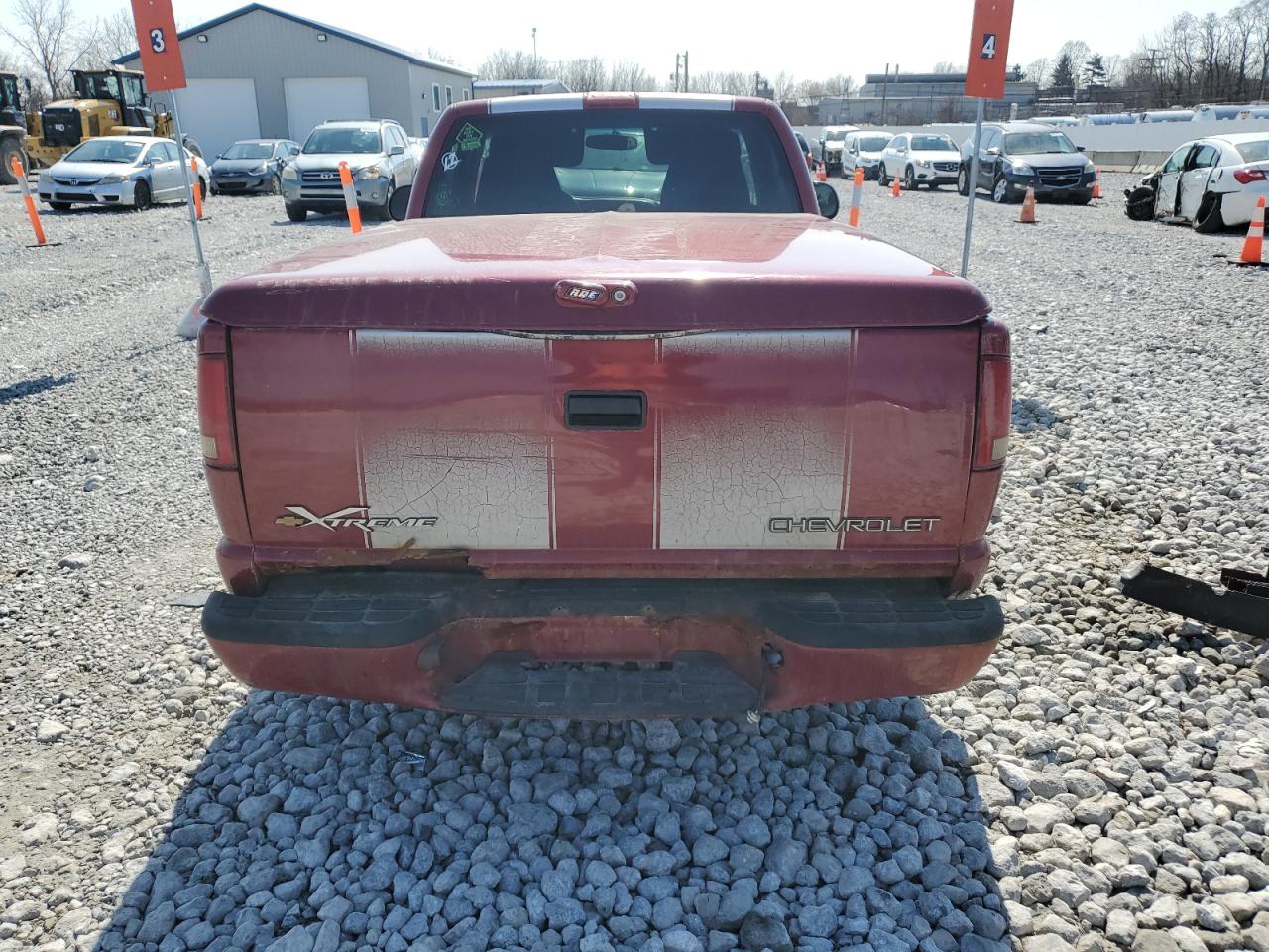 2002 Chevrolet S-10 Pickup - Image 6