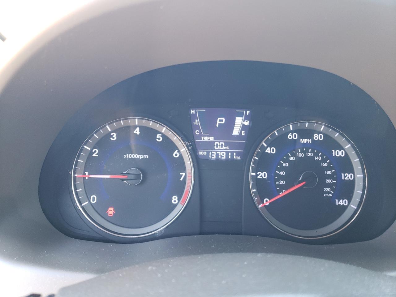 2013 Hyundai Accent - Image 9