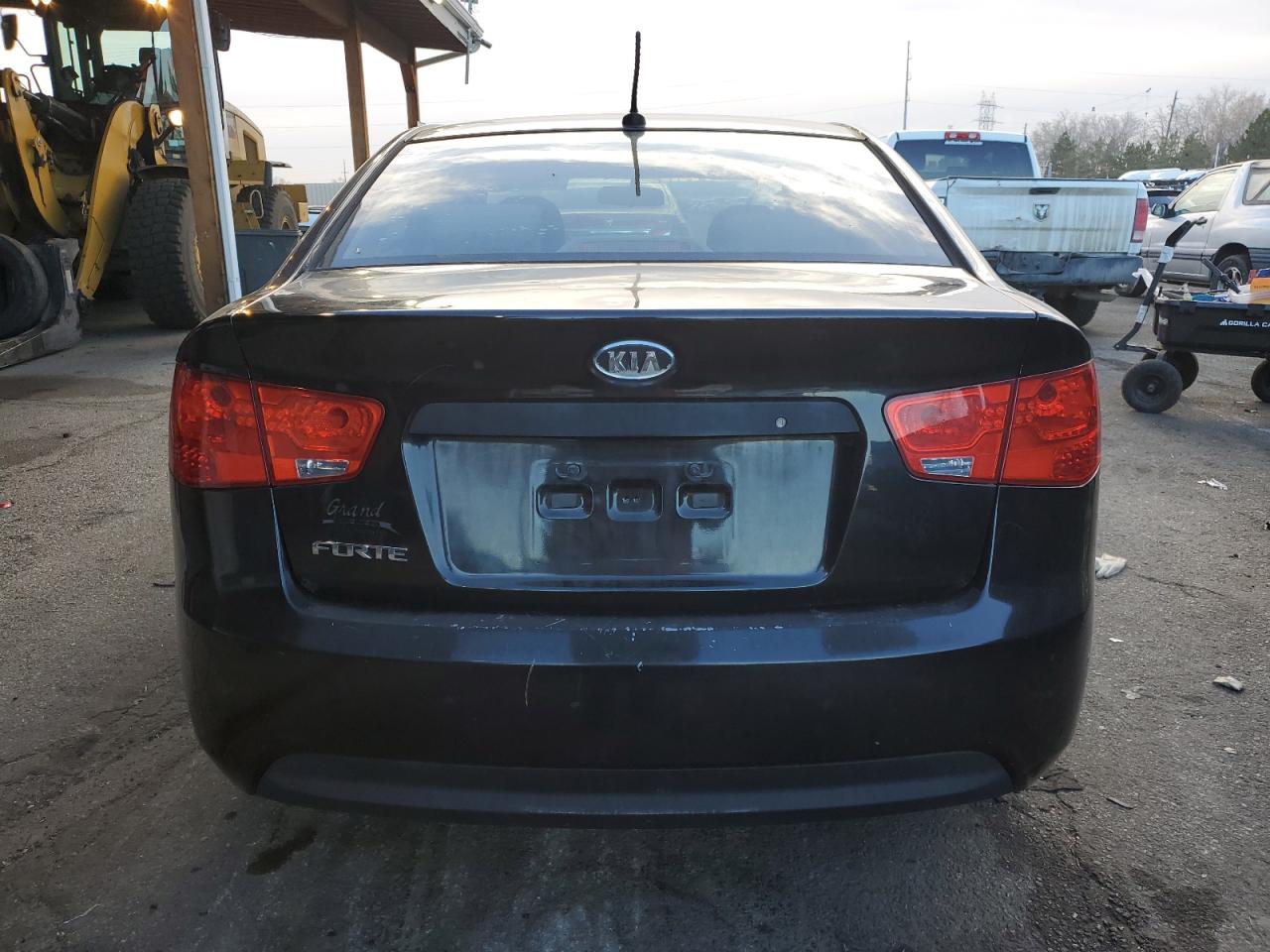 2013 Kia Forte - Image 6