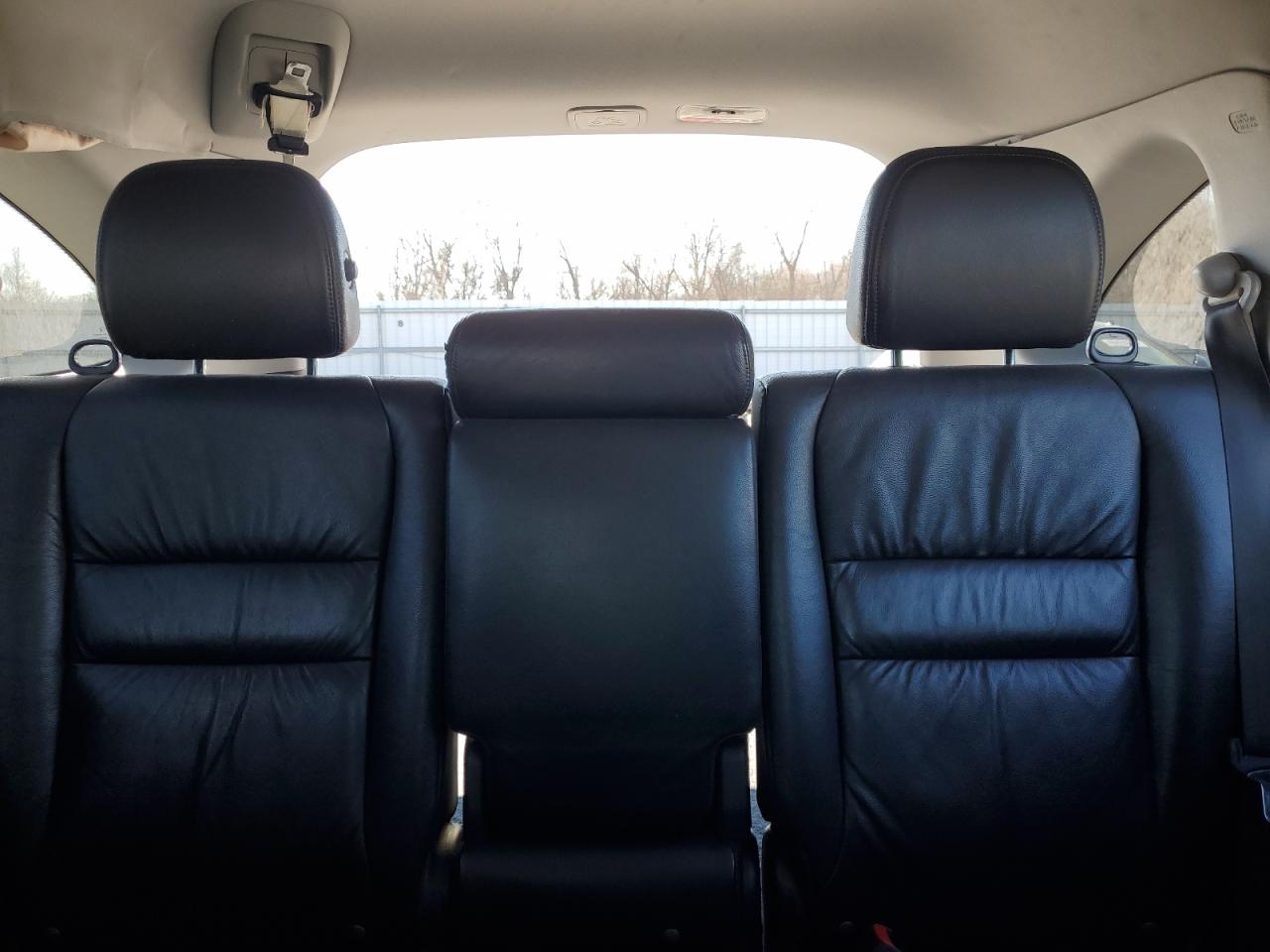 2011 Honda CR-V - Image 10