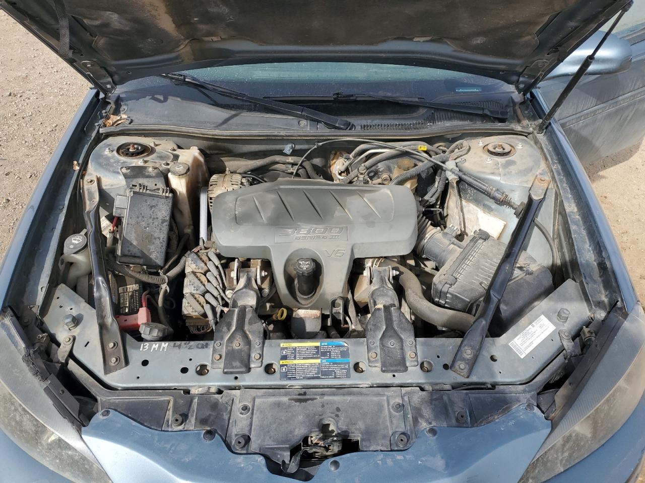 2007 Pontiac Grand Prix - Image 12