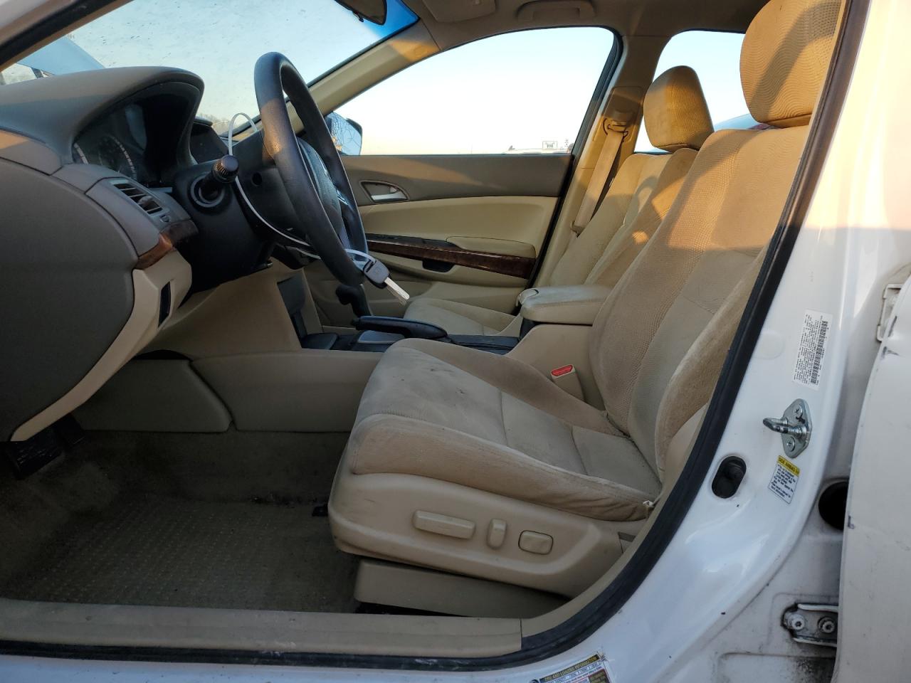 2010 Honda Accord - Image 7