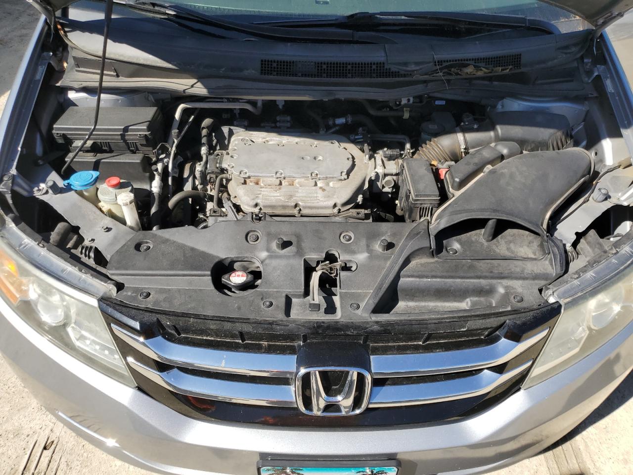 2016 Honda Odyssey - Image 12