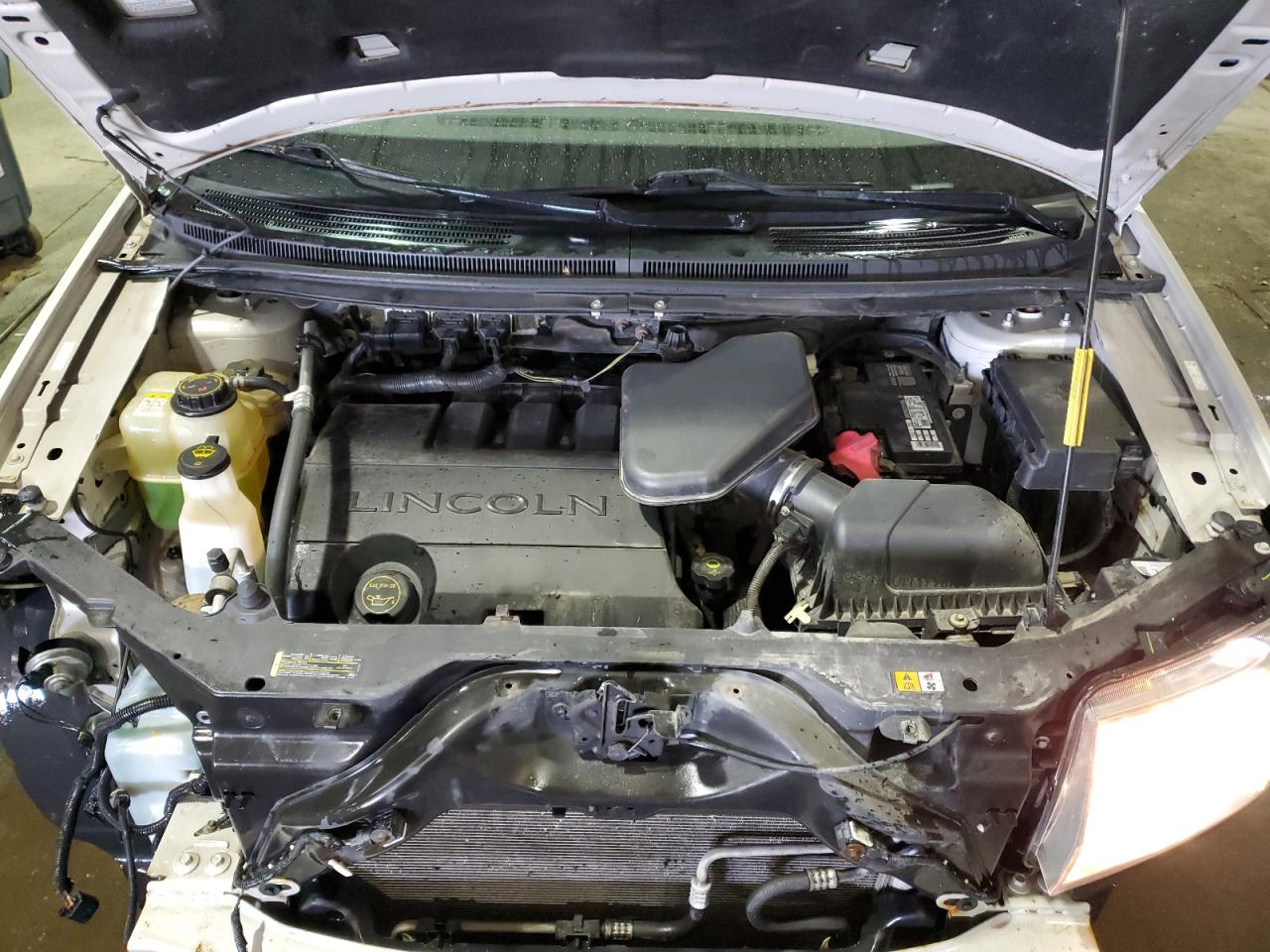 2007 Lincoln MKX - Image 12