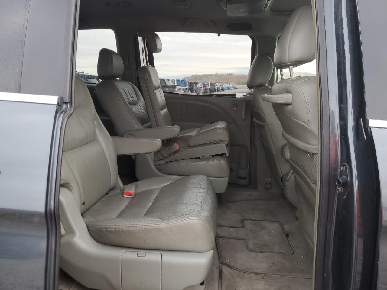 2006 Honda Odyssey - Image 11