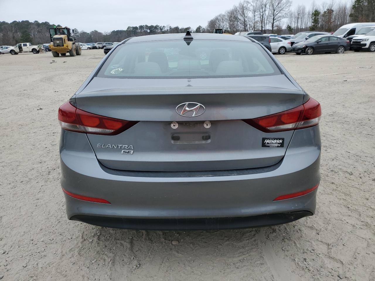 2017 Hyundai Elantra - Image 6