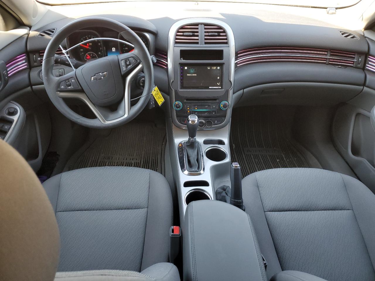 2015 Chevrolet Malibu - Image 8