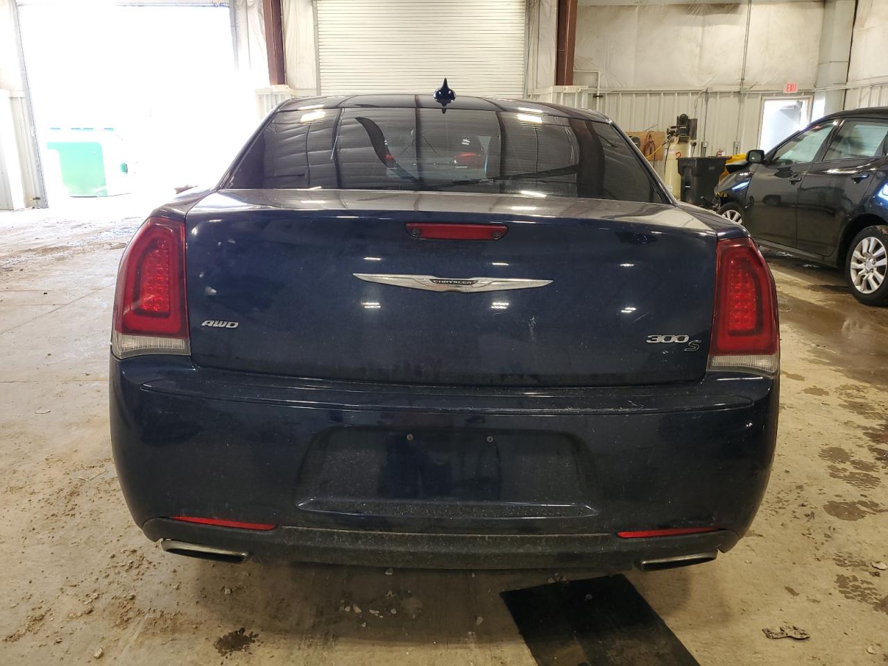2016 Chrysler 300 - Image 6
