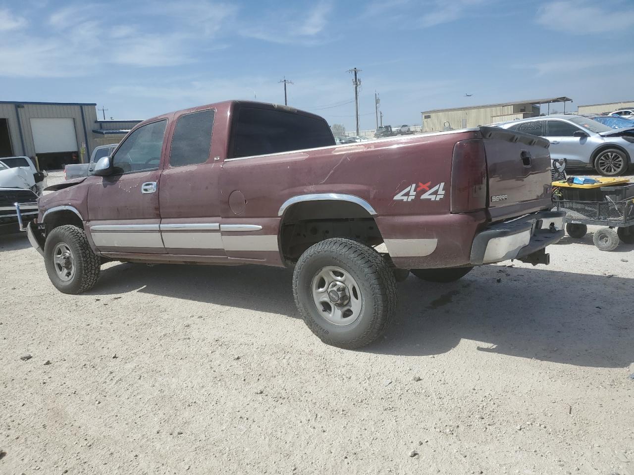 2000 GMC Sierra - Image 2