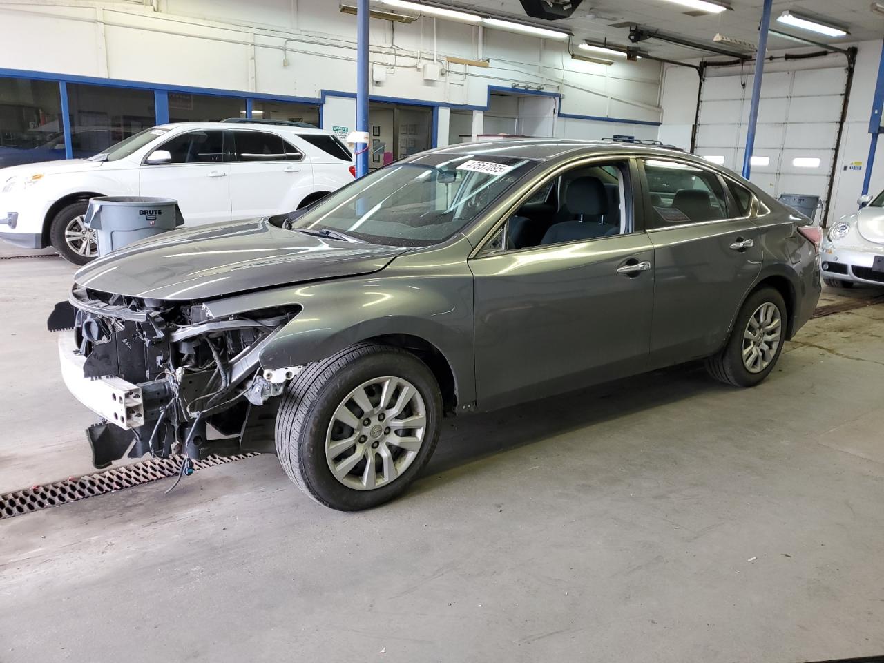 2015 Nissan Altima - Image 1