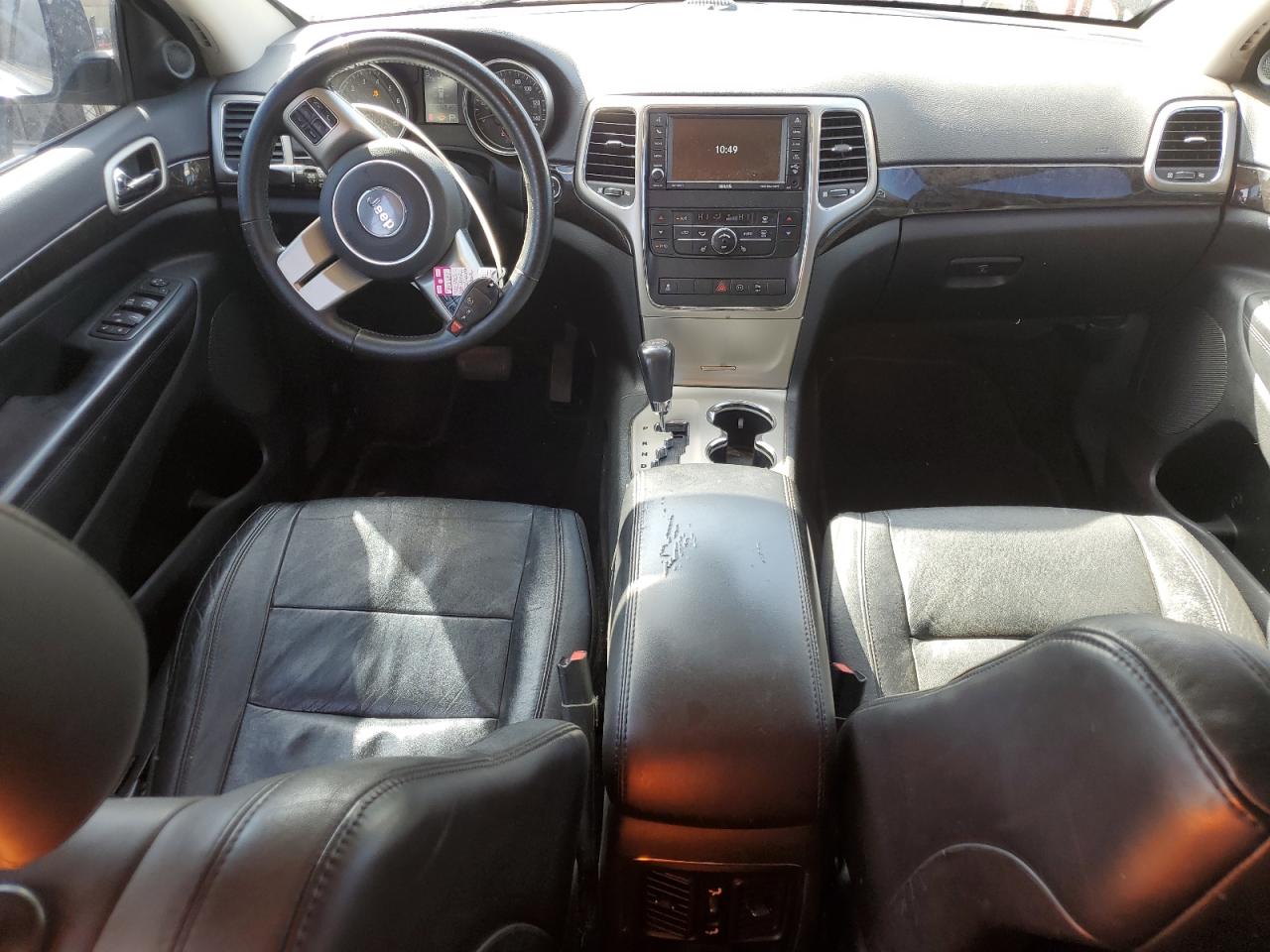 2012 Jeep Grand Cherokee - Image 8
