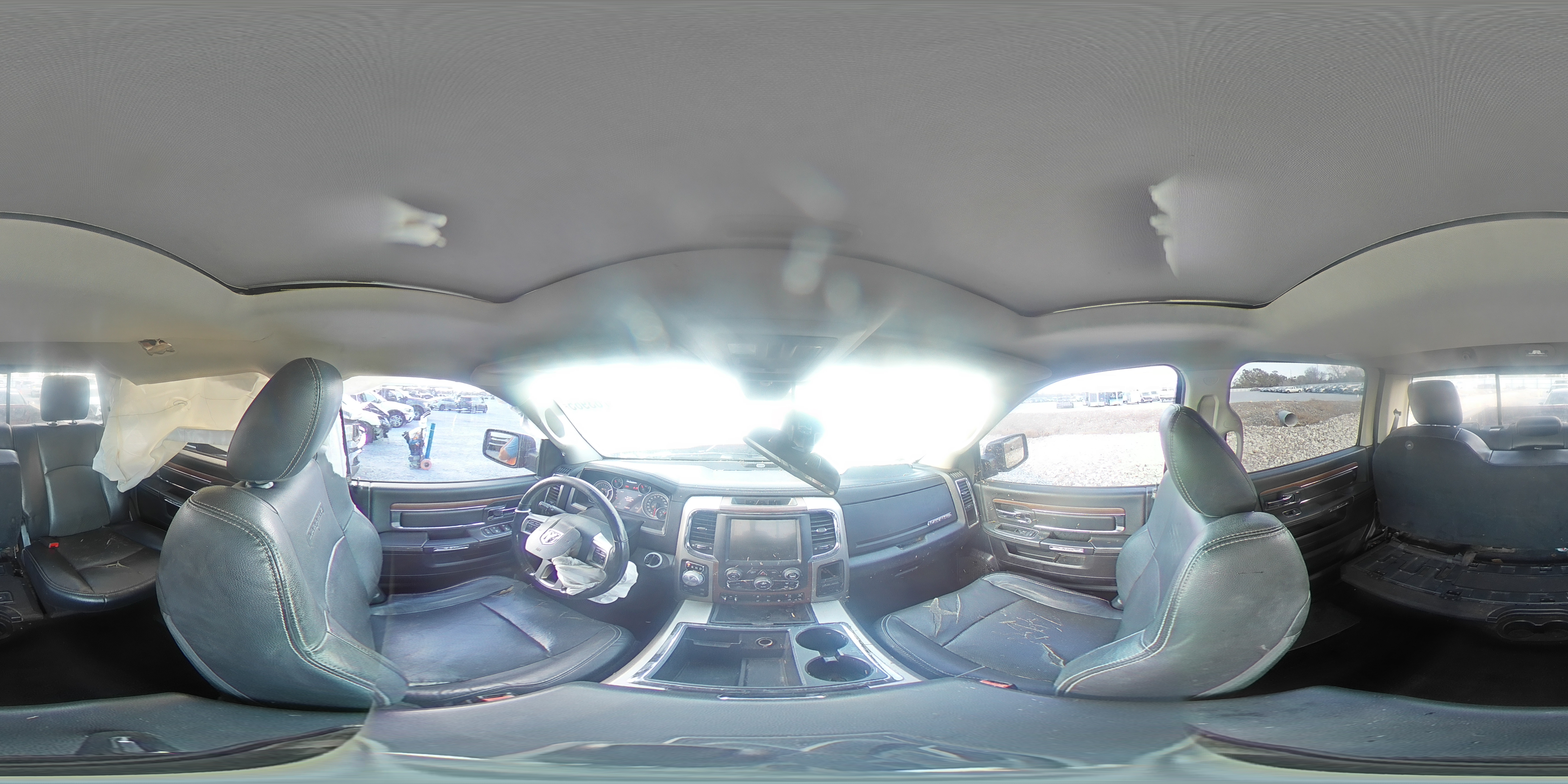 2014 RAM 1500 - Image 12