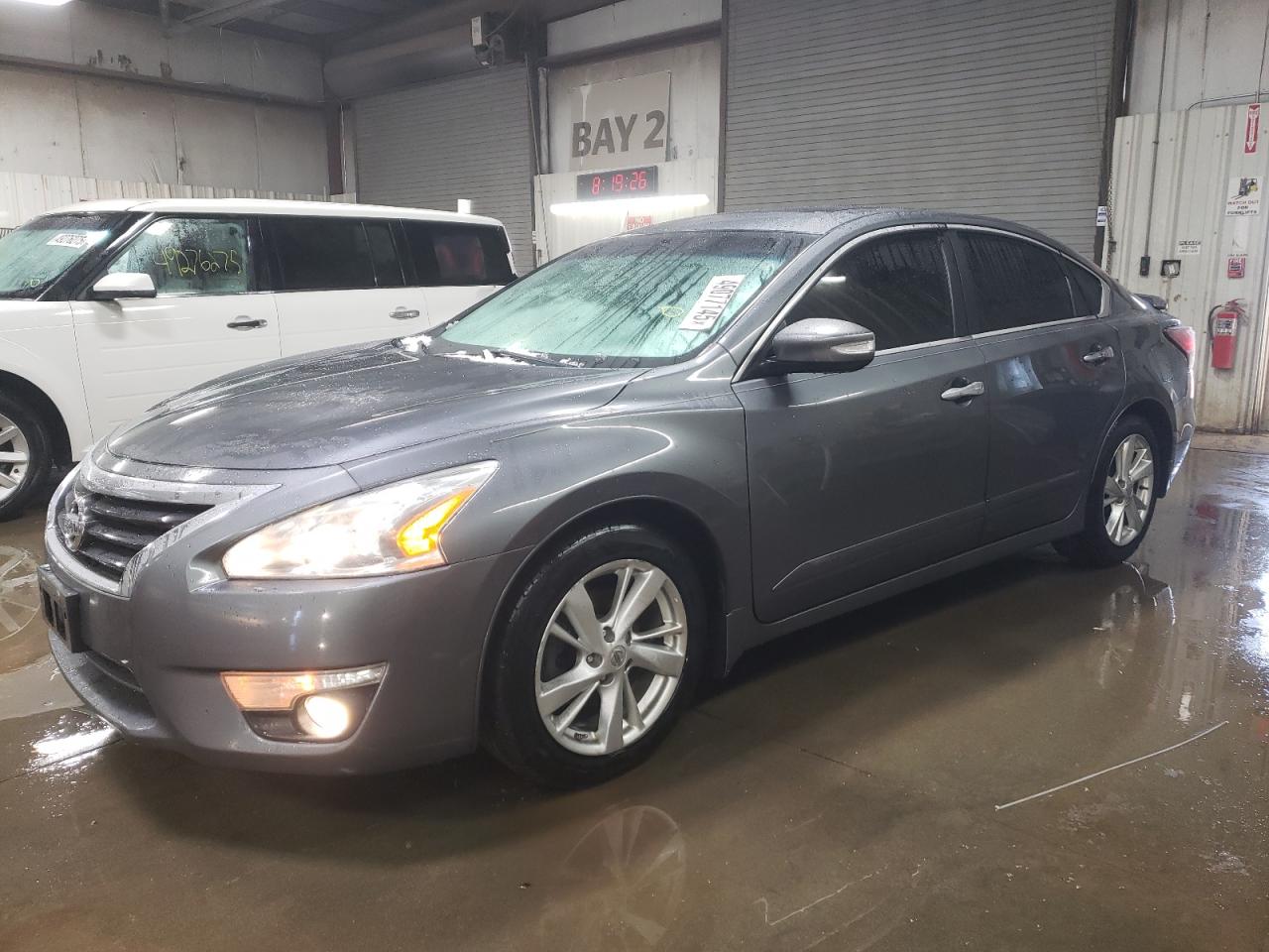 2015 Nissan Altima - Image 1