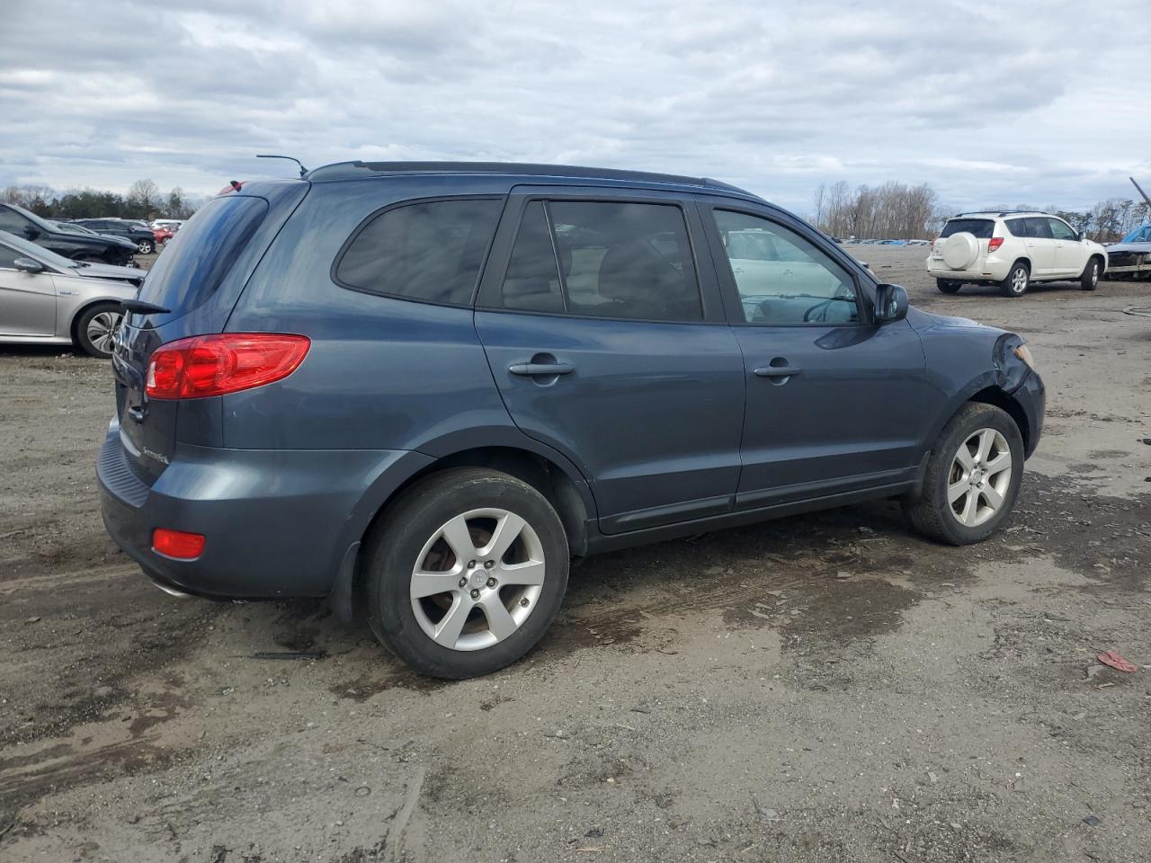 2008 Hyundai Santa Fe - Image 3
