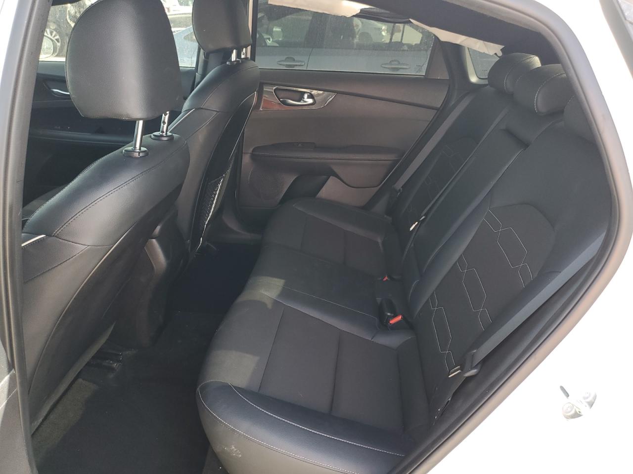 2023 Kia Forte - Image 10