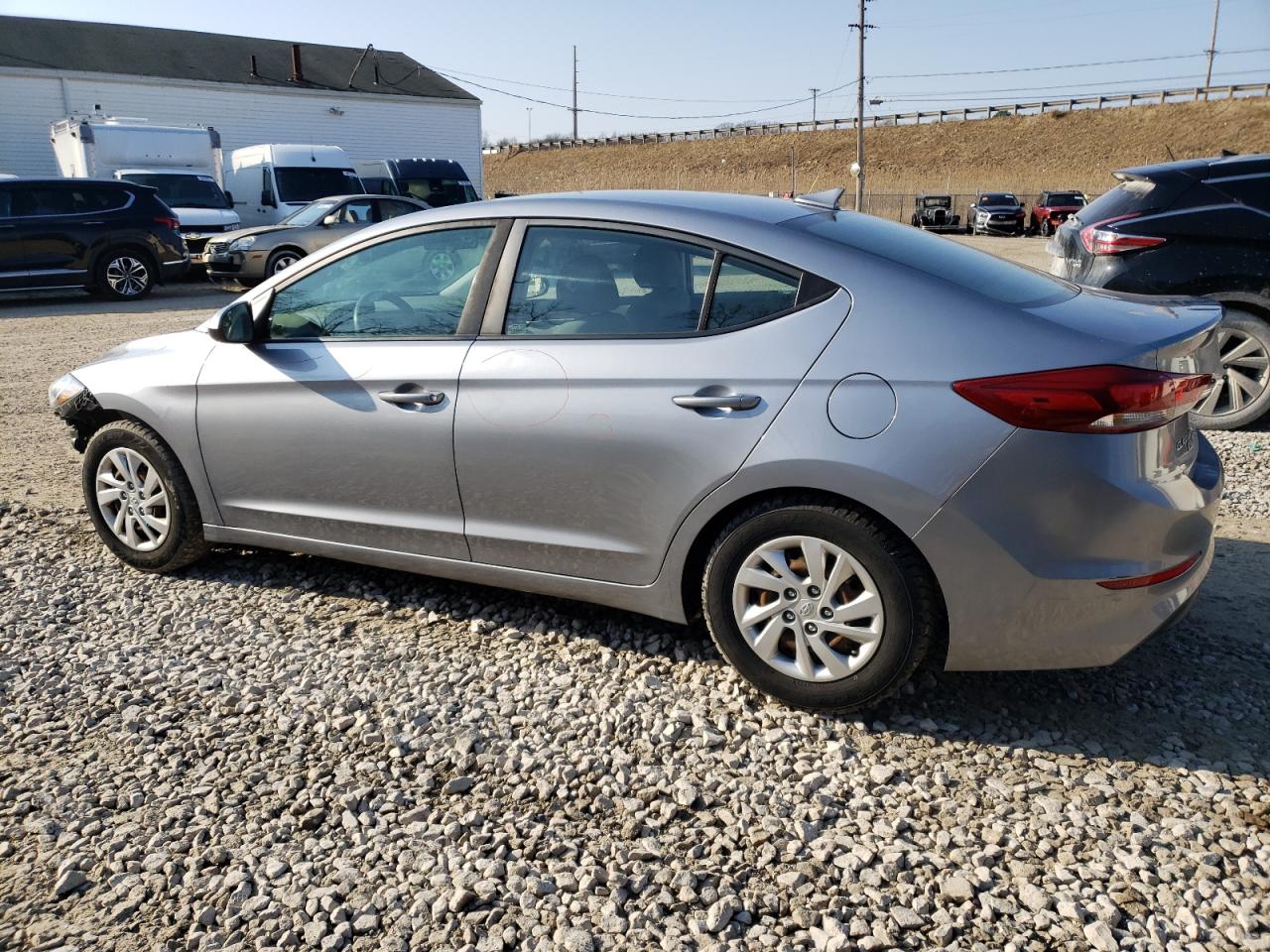2017 Hyundai Elantra - Image 2
