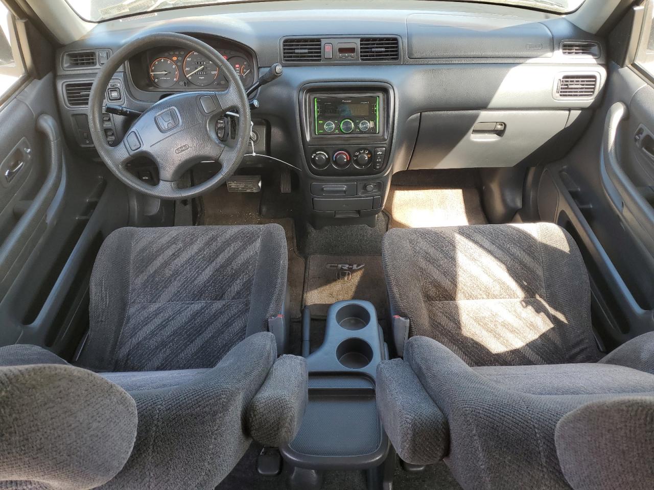 2000 Honda CR-V - Image 8