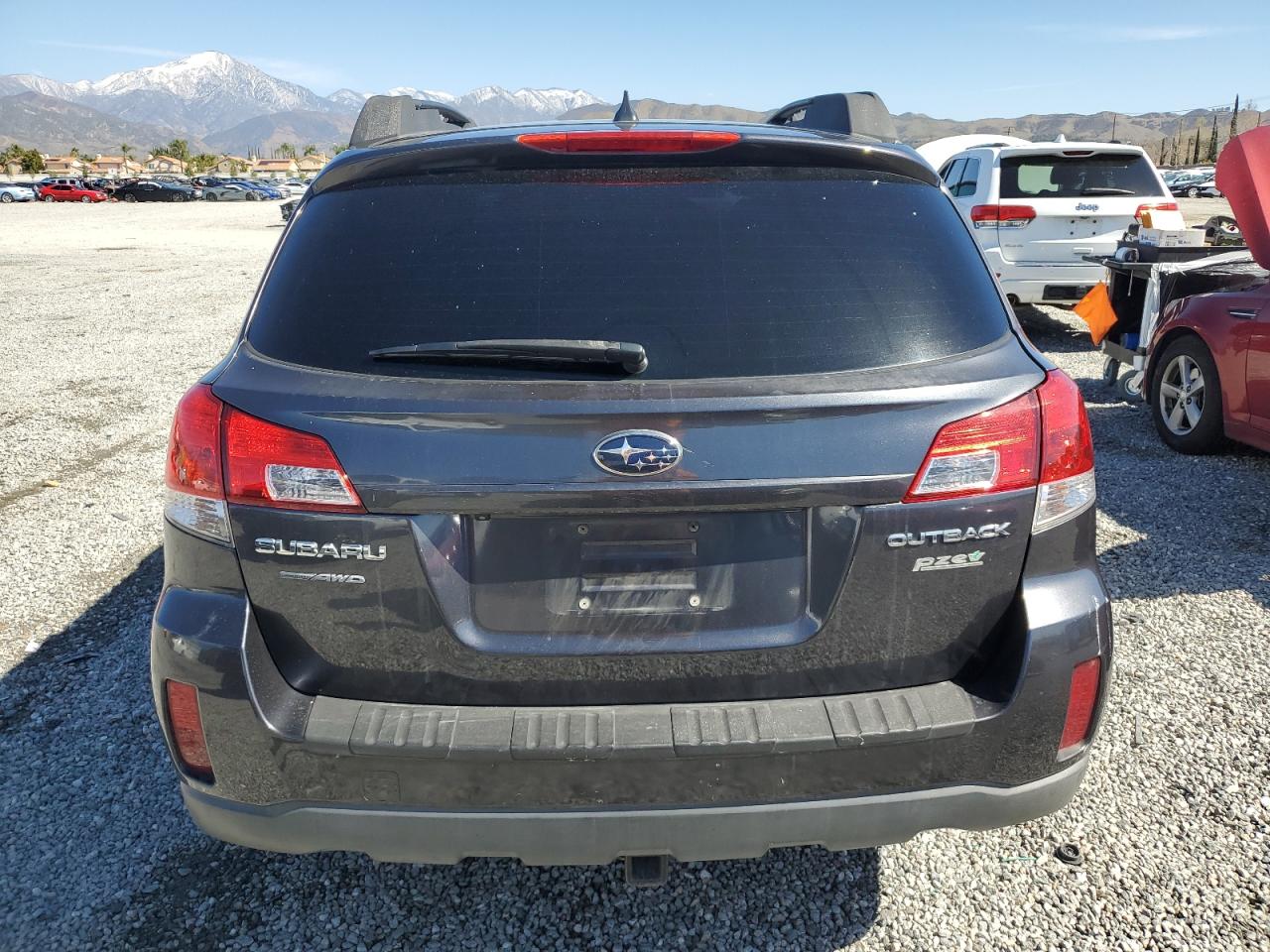 2011 Subaru Outback - Image 6