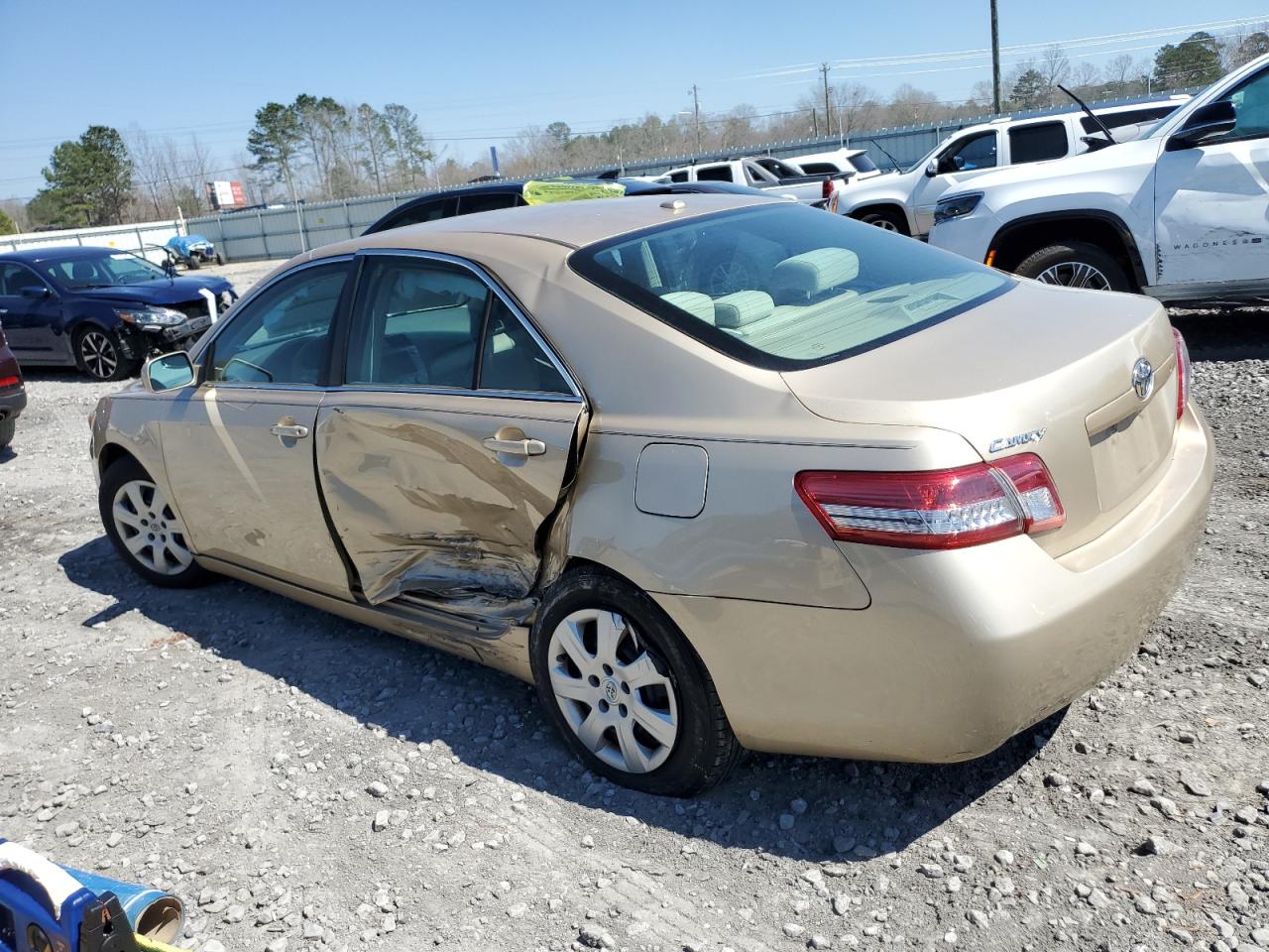 2011 Toyota Camry - Image 2