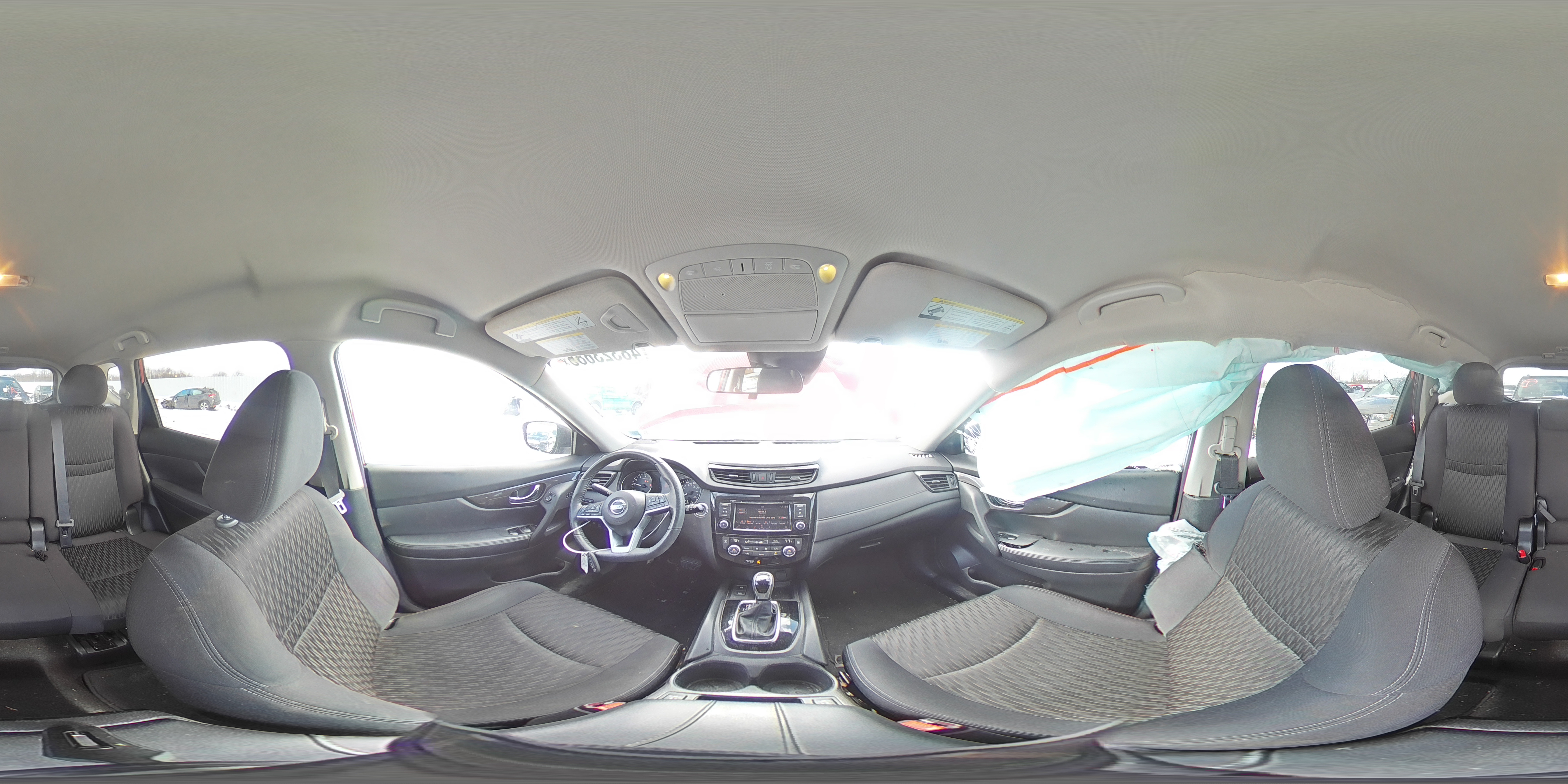 2019 Nissan Rogue - Image 14