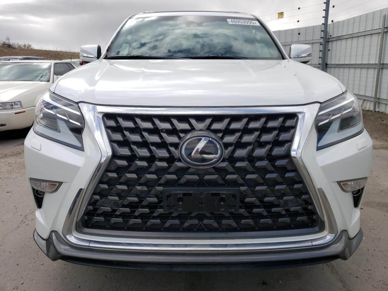2021 Lexus GX - Image 5
