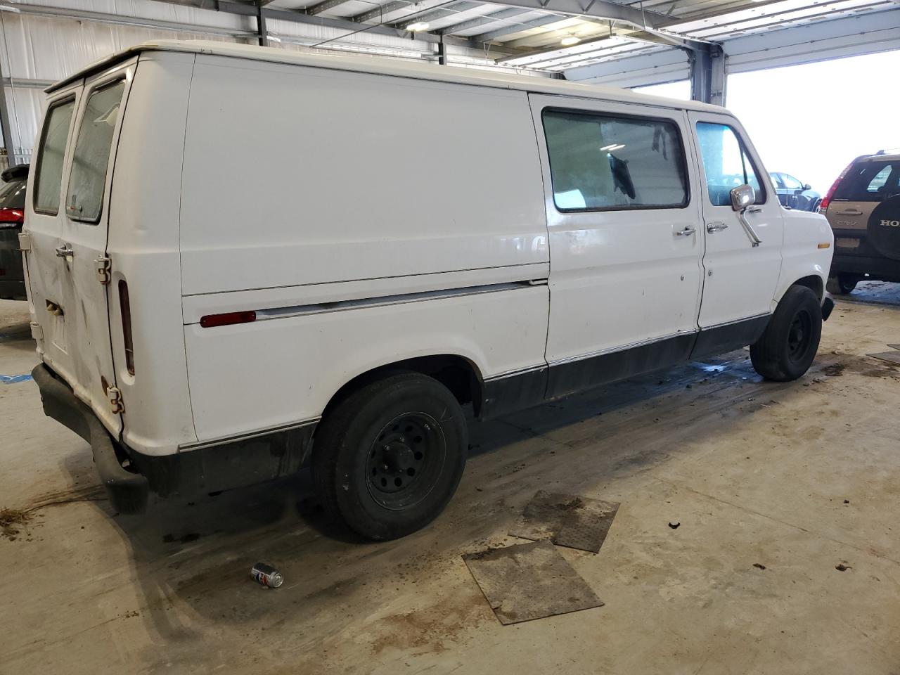 1990 Ford Econoline - Image 3