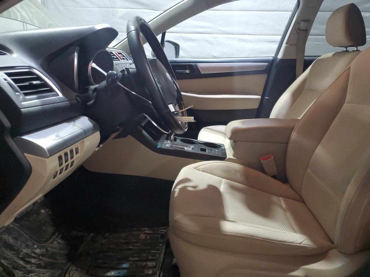 2015 Subaru Outback - Image 7