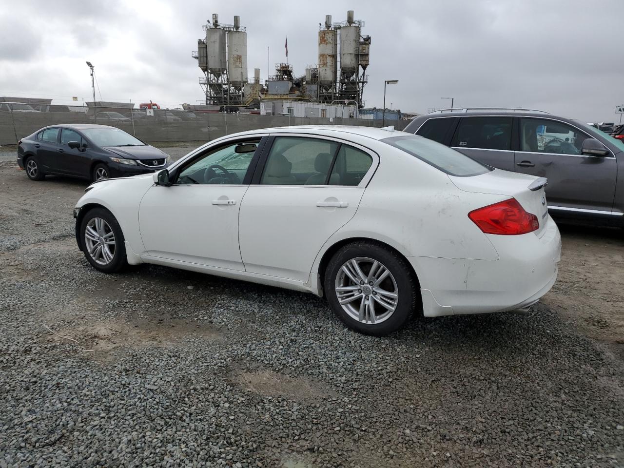 2012 Infiniti G - Image 2