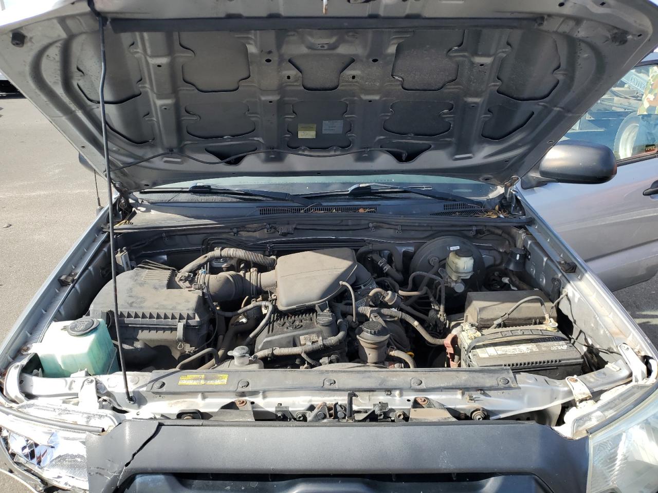 2015 Toyota Tacoma - Image 11